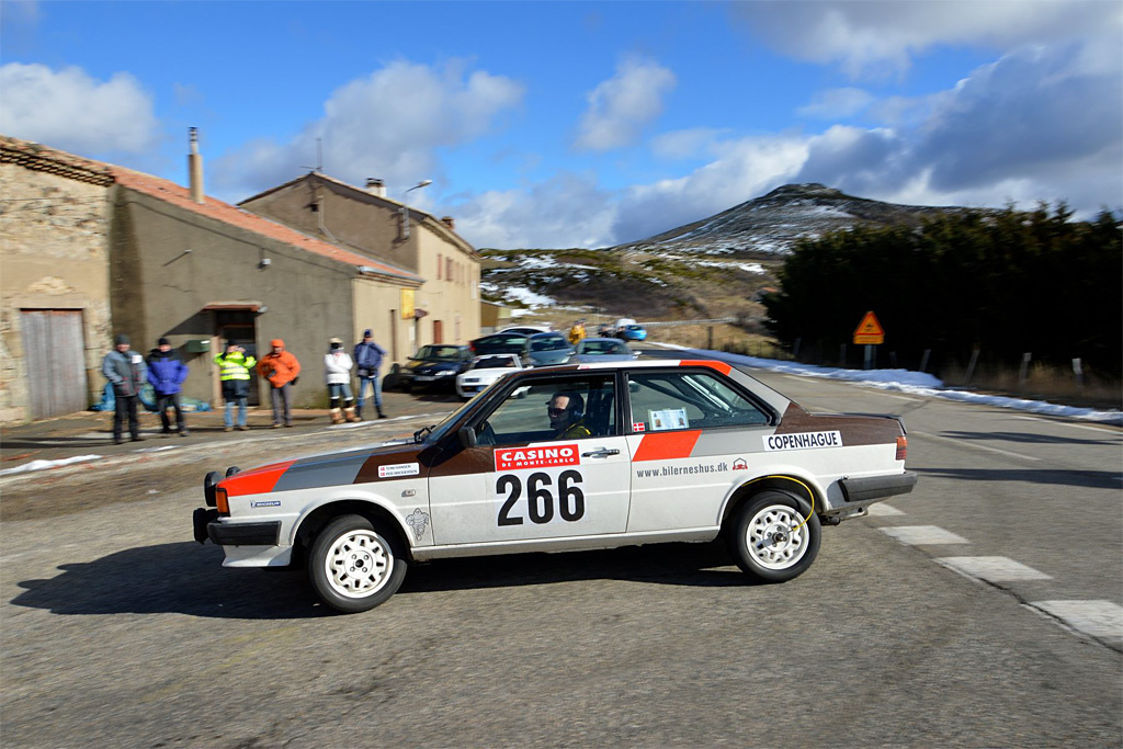 Toni Hansen og Per Brodersen har fået en flot start på deres første Rallye Monte-Carlo Historique med deres Audi 80
(Foto: Michael Eisenberg)